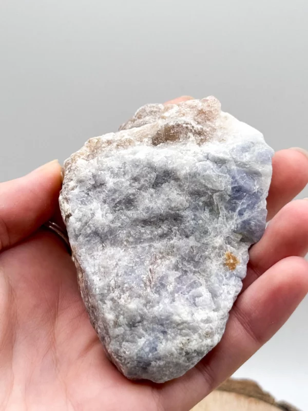 UV Reactive Raw Hackmanite Stone - Image 5