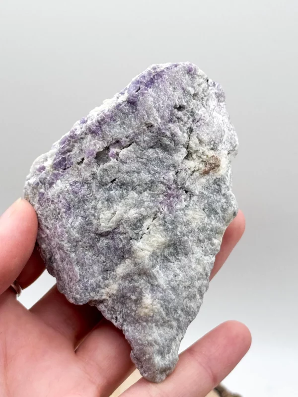 UV Reactive Raw Hackmanite Stone - Image 3